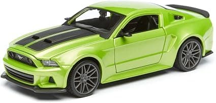 MAISTO SP EDITION Кола New Ford Mustang Street Racer Зелена