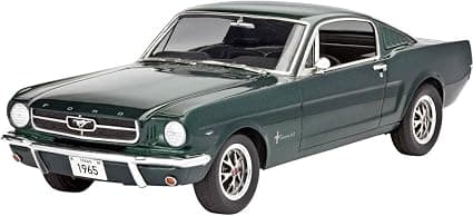 Revell Ford Mustang 1965 2+2 Fastback 1:24