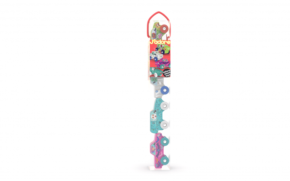 Влакче в тубичка, J′adore, Чудовища, 4 части